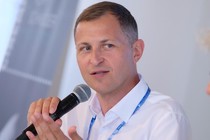Mathieu Fournet • Director de negocios europeos e internacionales, CNC